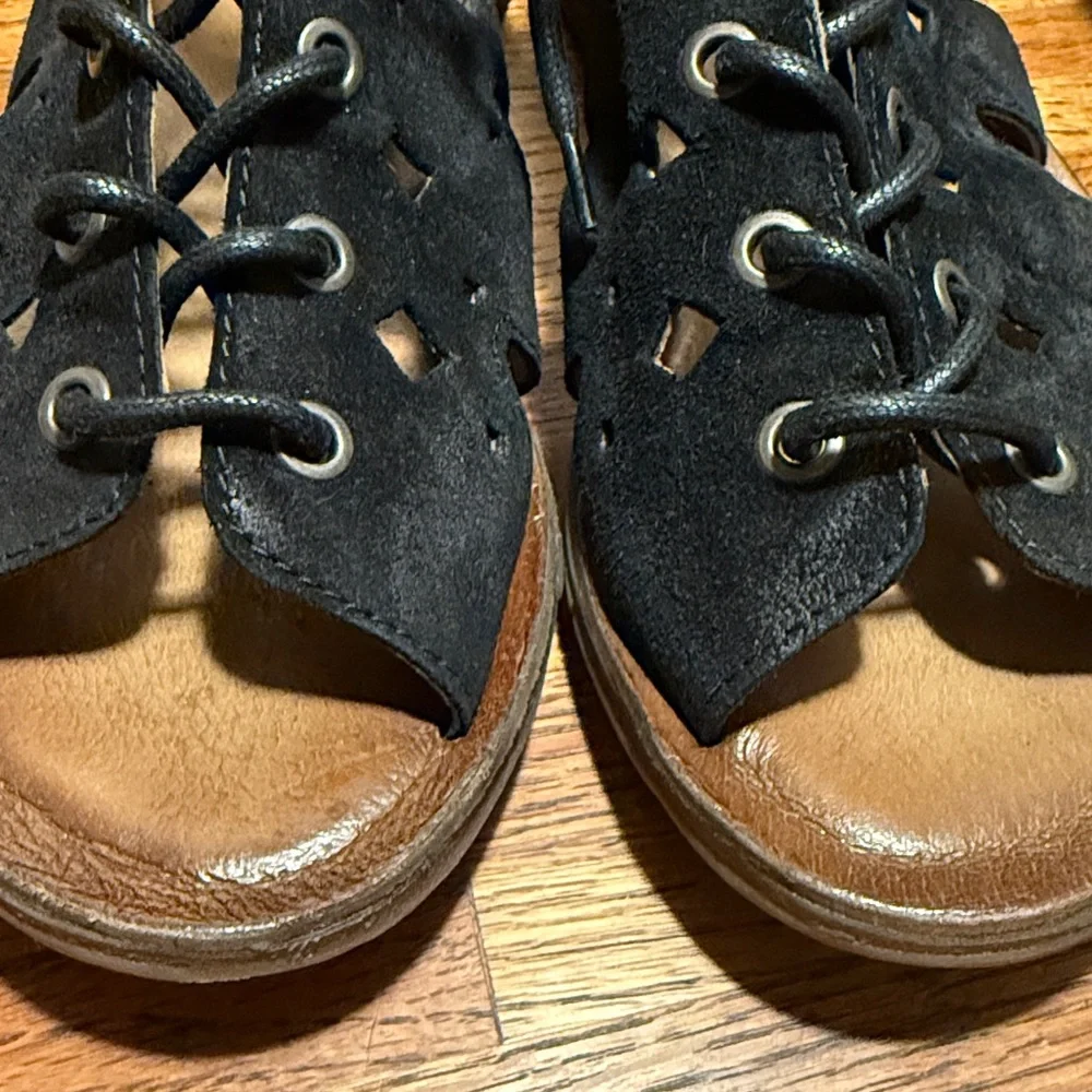 Miz Mooz Florence 279012 Women Black Suede Gladiator Sandals Shoes Sz 39 / 8/8.5 - Picture 2 of 8